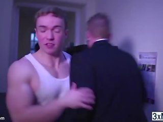 British hunks bokong pounding